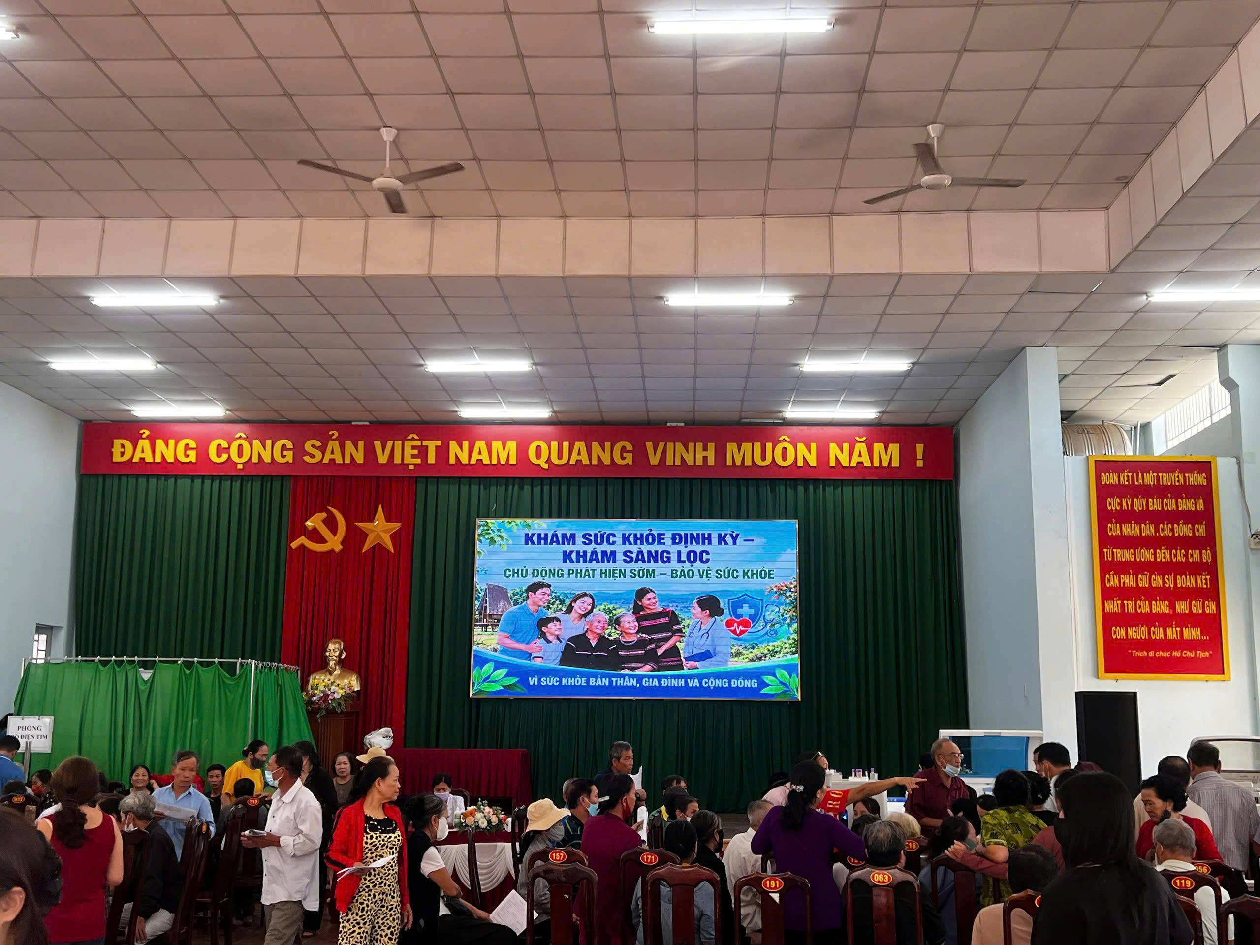PHƯỜNG THÀNH NHẤT: CHỦ ĐỘNG ĐƯA DỊCH VỤ Y TẾ ĐẾN GẦN HƠN VỚI NHÂN DÂN